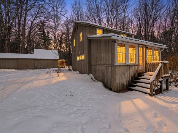 8 Avery Road, Campton, NH 03223