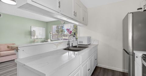 9 La Pera Ct #4, Unit 4, Sacramento, CA 95823 Photo