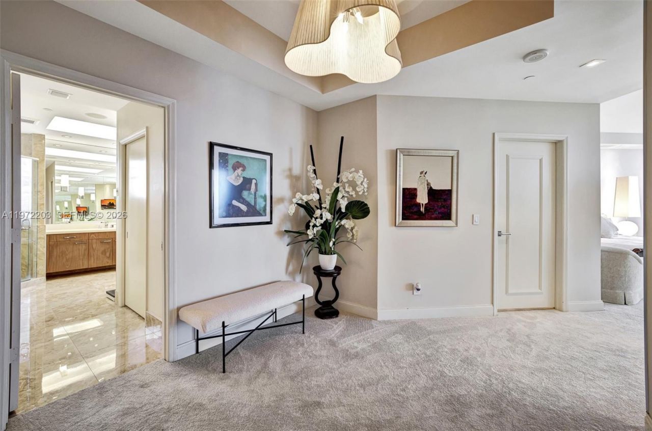 21200 Point Pl , Unit PH2804, Aventura, FL 33180 Photo