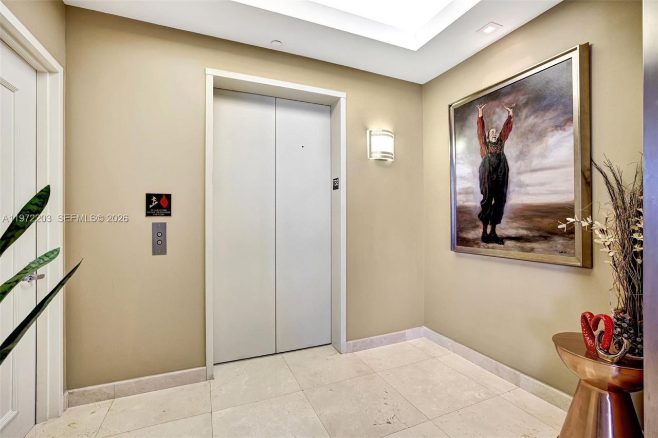 21200 Point Pl , Unit PH2804, Aventura, FL 33180 Photo