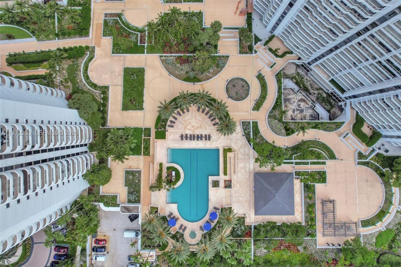 21200 Point Pl , Unit PH2804, Aventura, FL 33180 Photo