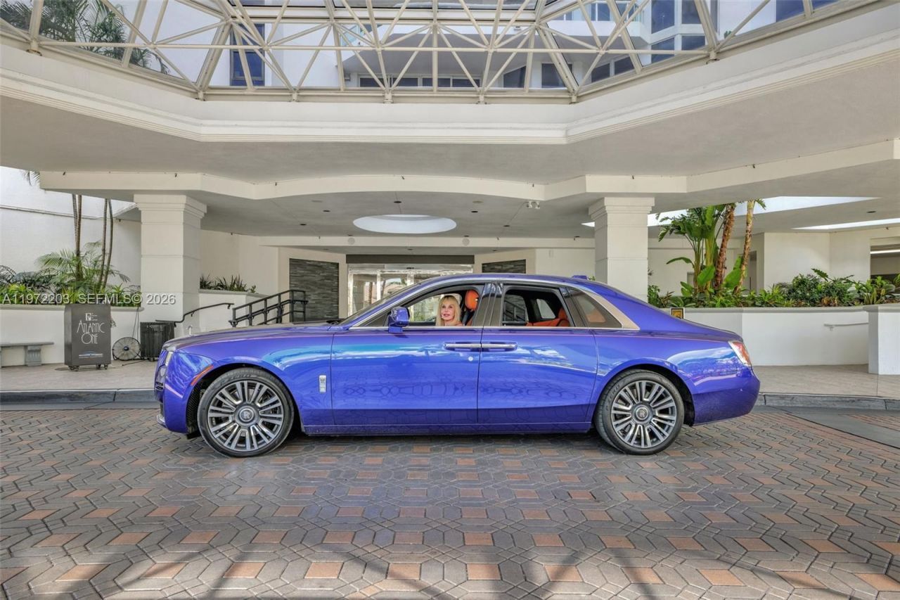 21200 Point Pl, Unit PH2804, Aventura, FL 33180 Photo