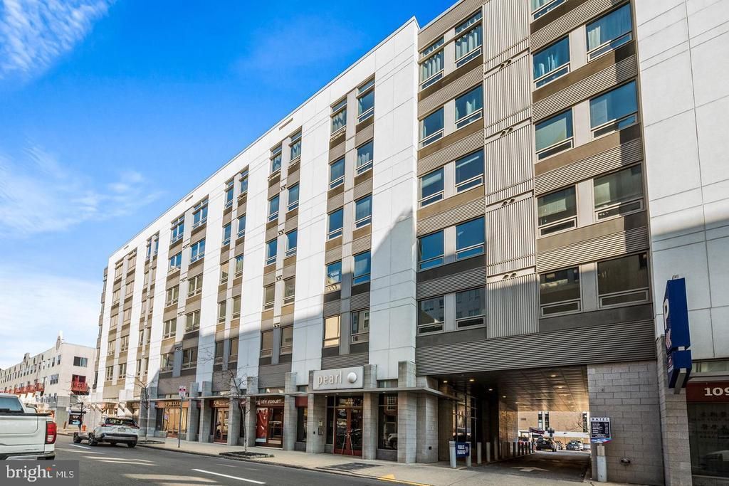 815 -37 Arch Street, Unit 209, Philadelphia, PA 19107 Main Photo