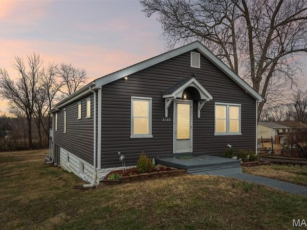 2120 Starling Airport Road, Arnold, MO 63010