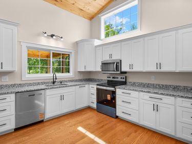 170 Laredo Drive, London, KY 40741