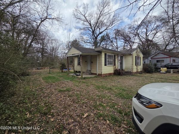 321 Segura Avenue, Jackson, MS 39209