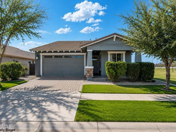 4041 E AMBER Lane, Gilbert, AZ 85296
