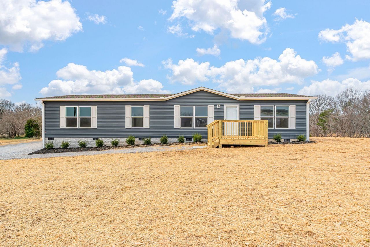 106 County Road 314, Sweetwater, TN 37874 Main Photo