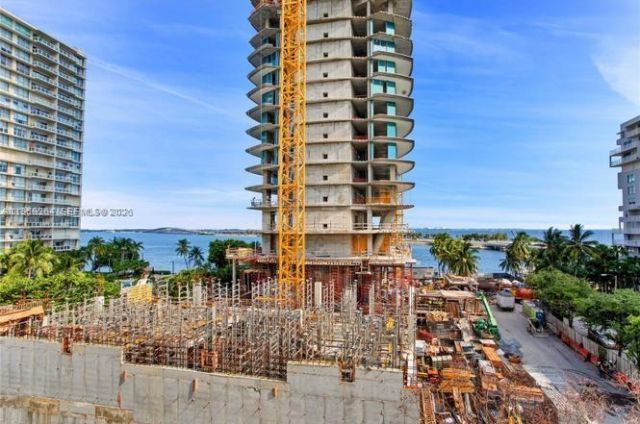 145 SE 25th Rd, Unit 602, Miami, FL 33129 Photo