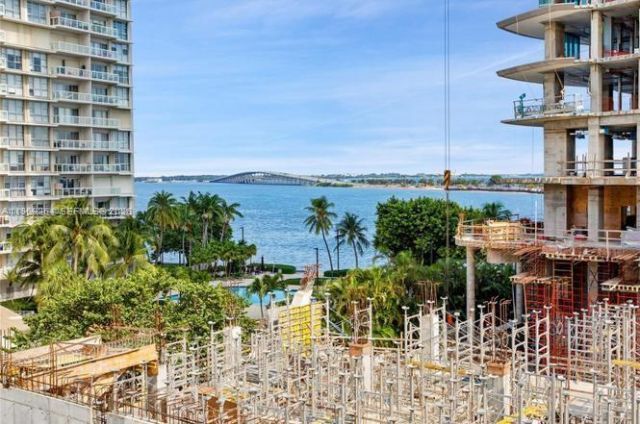 145 SE 25th Rd, Unit 602, Miami, FL 33129 Photo