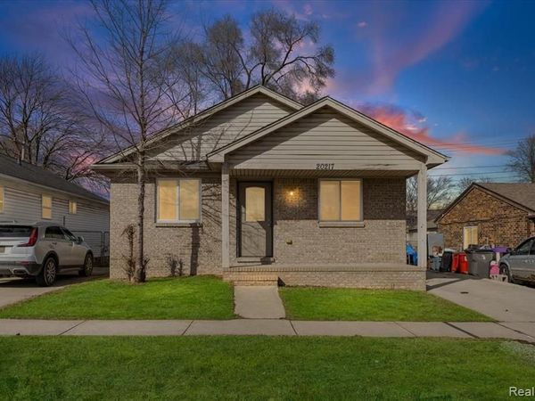 20217 14 Mile Road, Clinton Twp, MI 48035