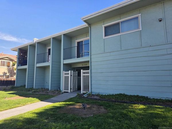 4231 Lowell St, Unit 14, La Mesa, CA 91941