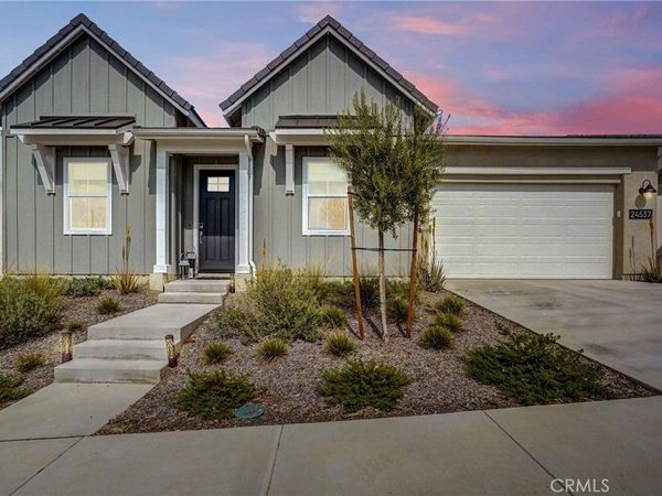 24537 Via Sendero, Valencia, CA 91354