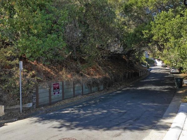 39 Madera, San Carlos, CA 94070