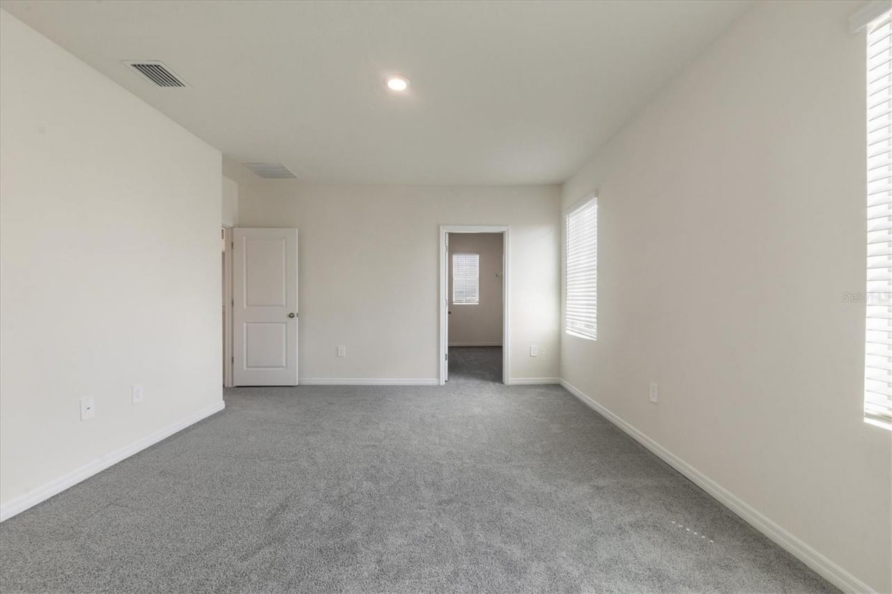 3279 Hilltop Circle, Lakewood Ranch, FL 34211 Photo