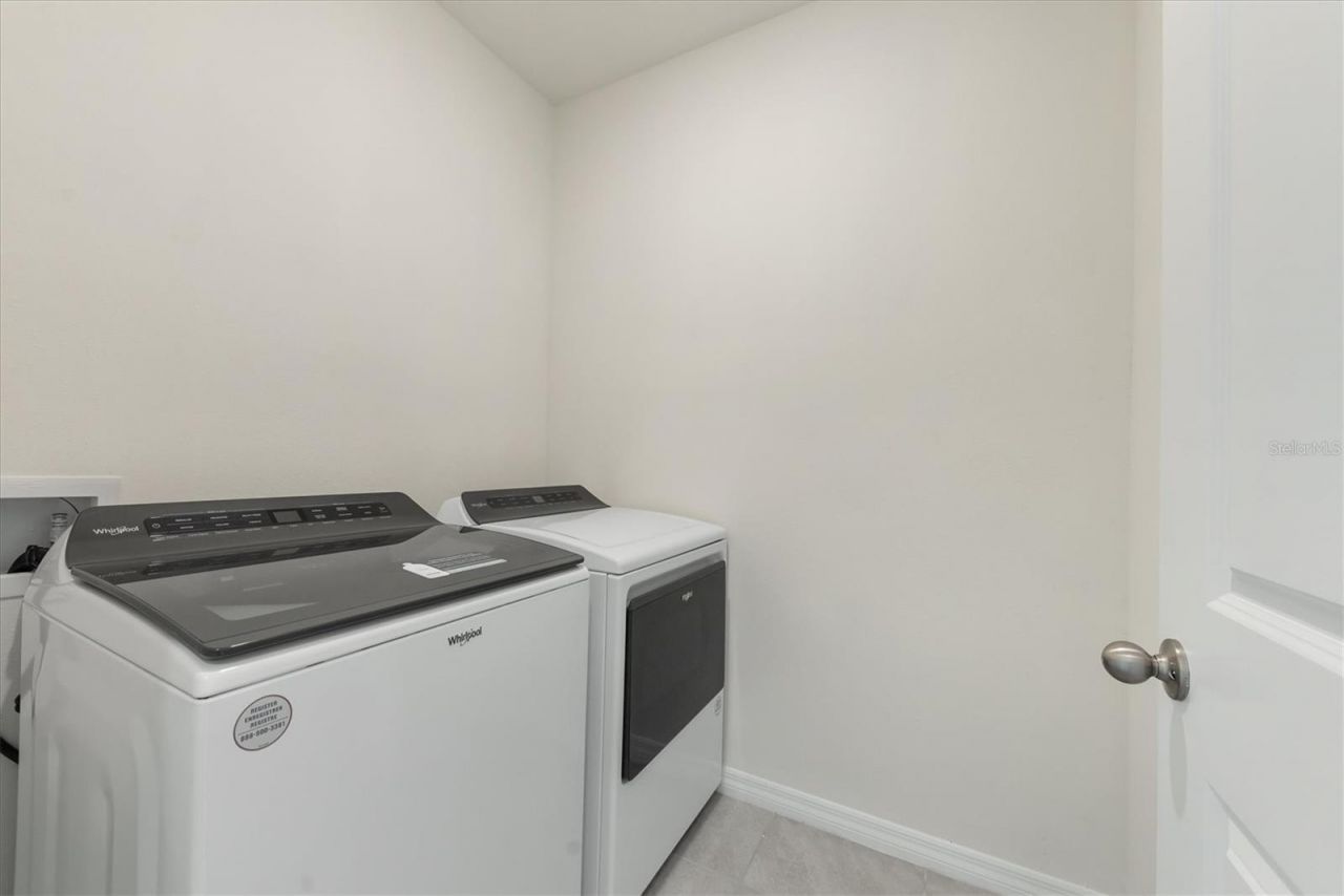 3279 Hilltop Circle, Lakewood Ranch, FL 34211 Photo