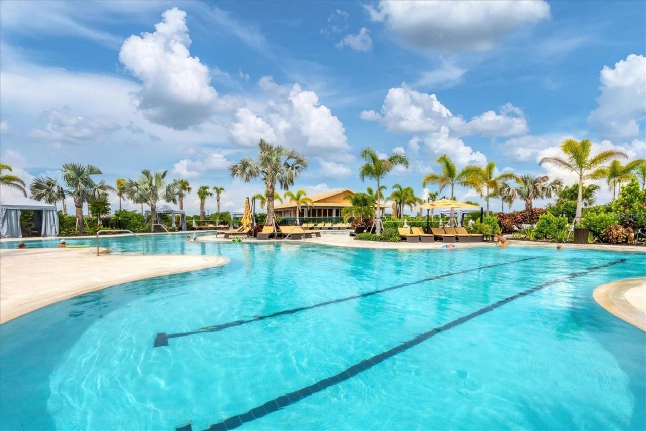 3279 Hilltop Circle, Lakewood Ranch, FL 34211 Photo