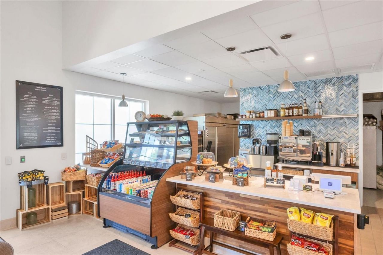 3279 Hilltop Circle, Lakewood Ranch, FL 34211 Photo