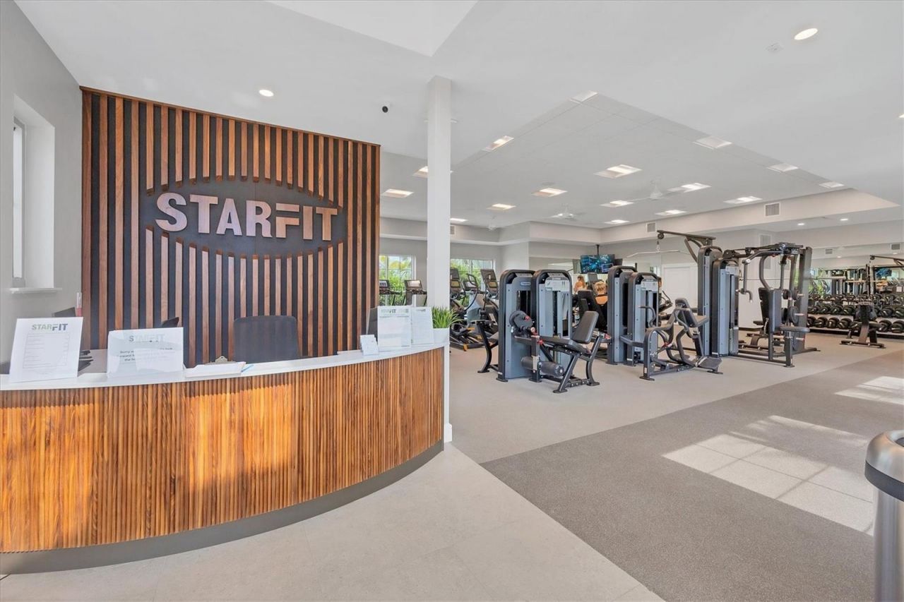 3279 Hilltop Circle, Lakewood Ranch, FL 34211 Photo