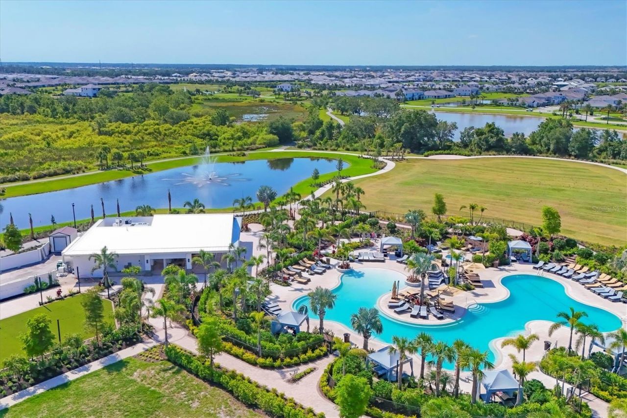 3279 Hilltop Circle, Lakewood Ranch, FL 34211 Photo