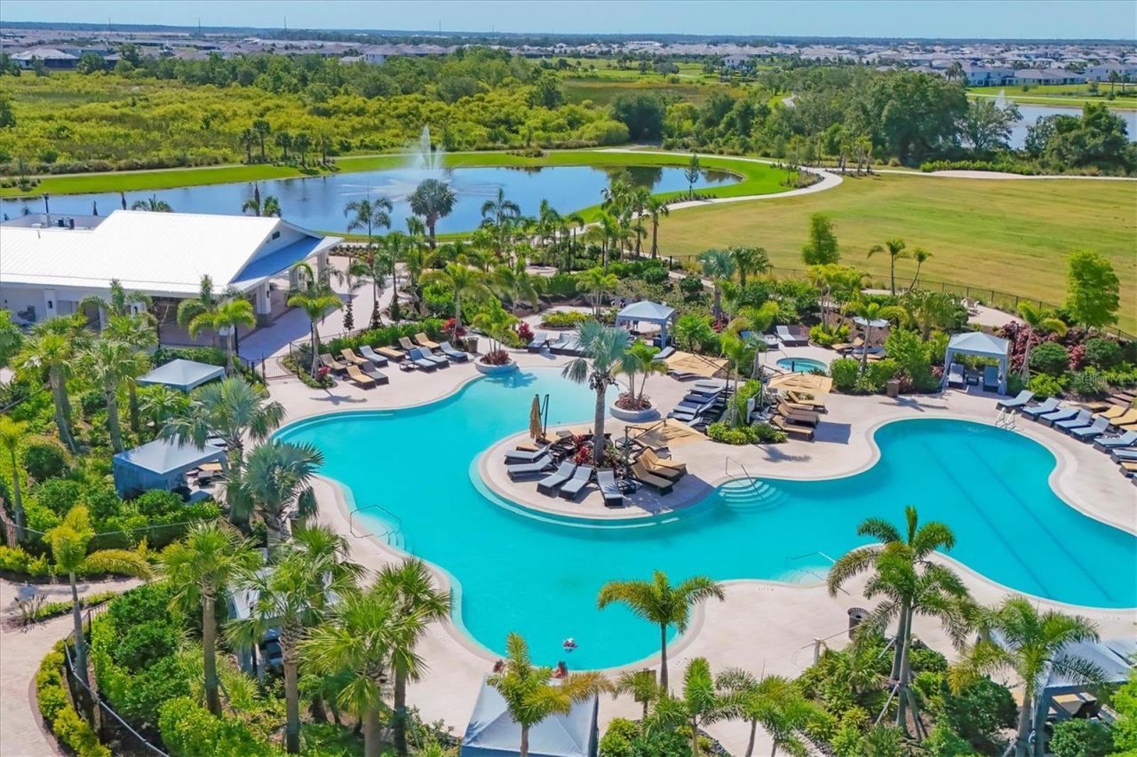 3279 Hilltop Circle, Lakewood Ranch, FL 34211 Photo