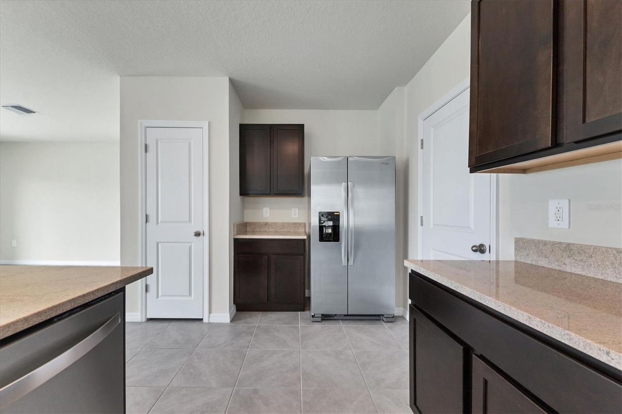 3279 Hilltop Circle, Lakewood Ranch, FL 34211 Photo