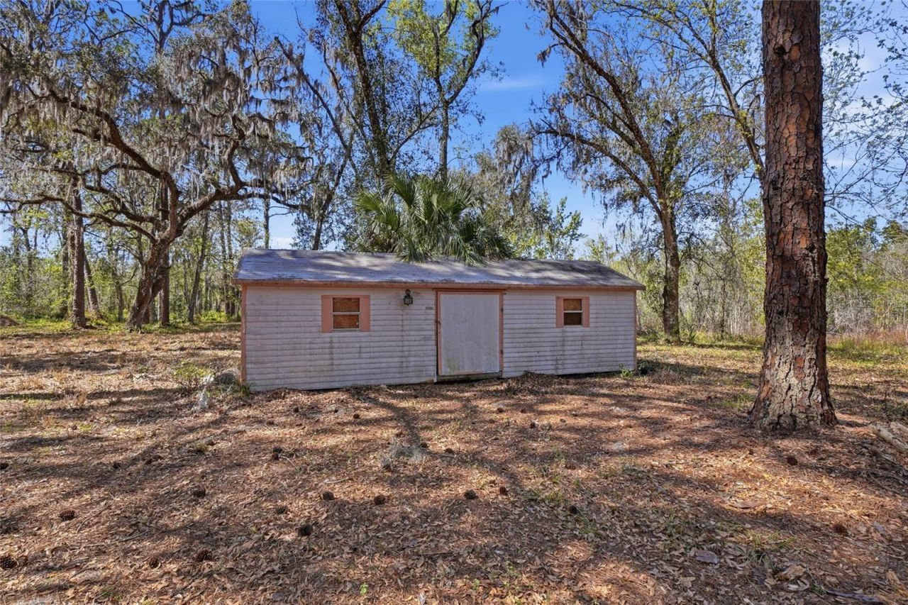 13401 Palm Drive , Astatula, FL 34705 Photo