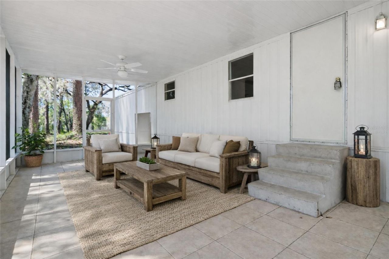 13401 Palm Drive , Astatula, FL 34705 Photo