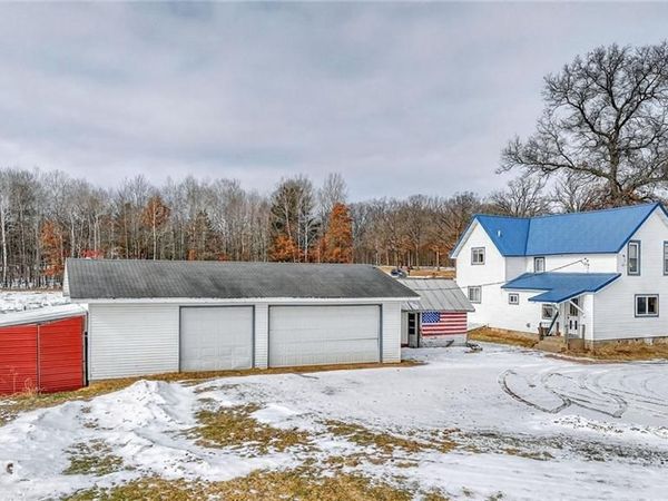 24317 45th Avenue, Cadott, WI 54727