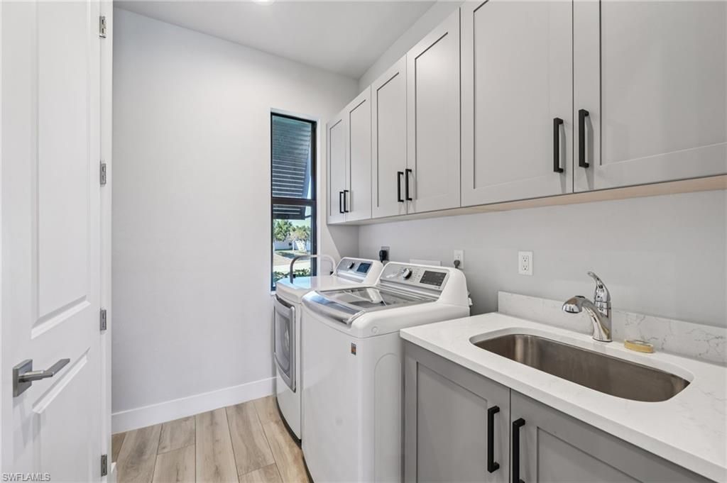 3017 NW 18th Ave , Cape Coral, FL 33993 Photo