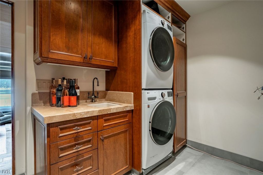 120 State Route 28, Unit 24, Crystal Bay, NV 89402 Photo