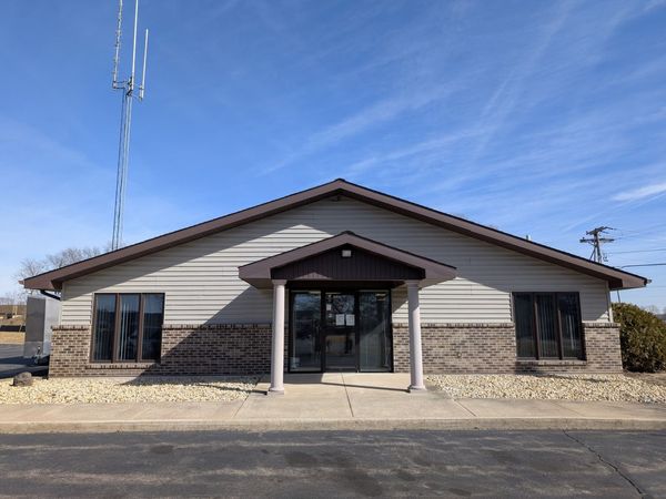 1139 Franklin Grove Road , Dixon, IL 61021