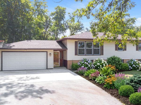 3709 W 121st Avenue, Crown Point, IN 46307