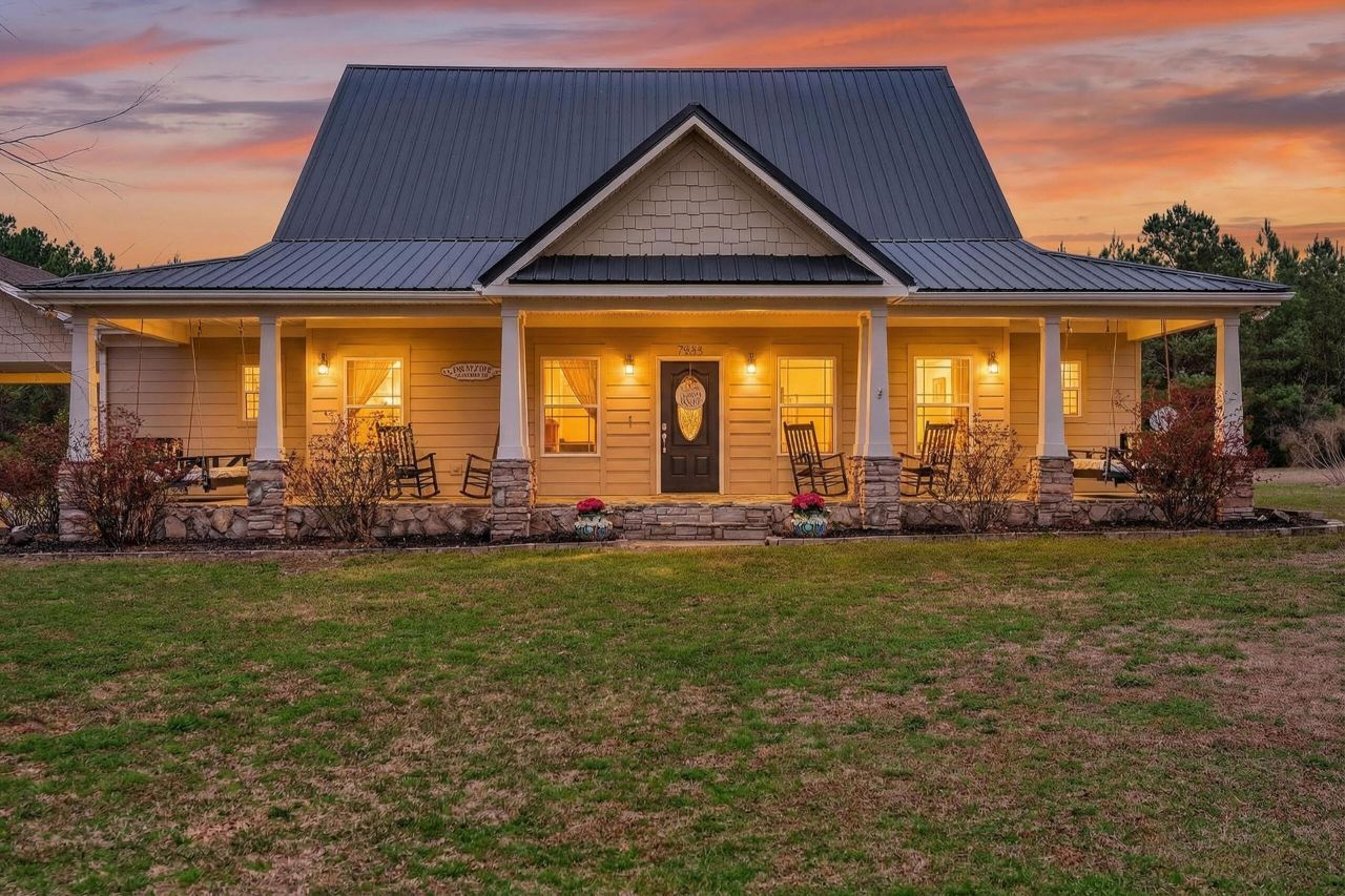 7935 Peacock Road, Baker, FL 32531 Main Photo