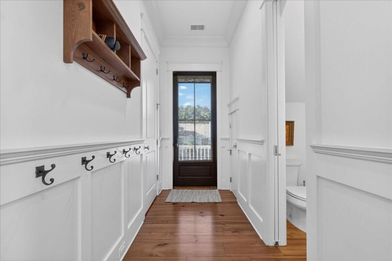 1461 Hale Road Photo 20