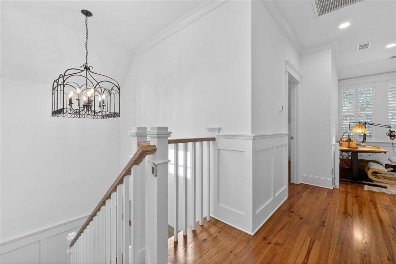 1461 Hale Road Photo 25