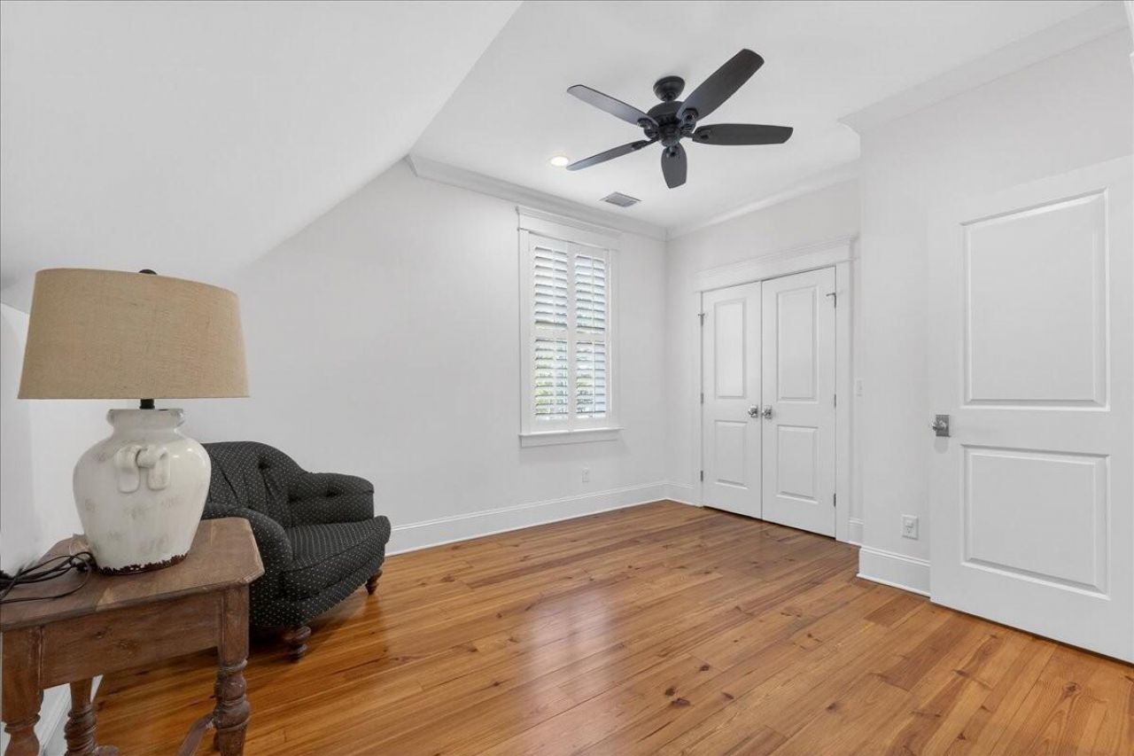 1461 Hale Road Photo 28