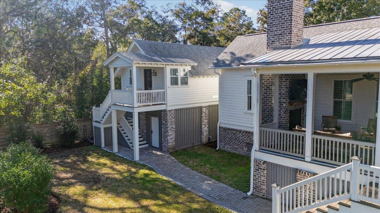 1461 Hale Road Photo 44