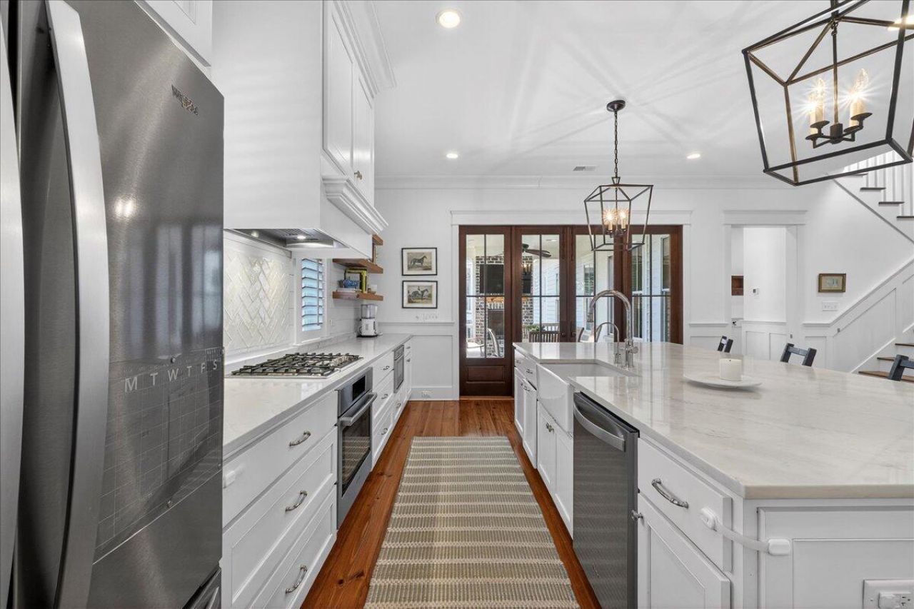 1461 Hale Road Photo 6