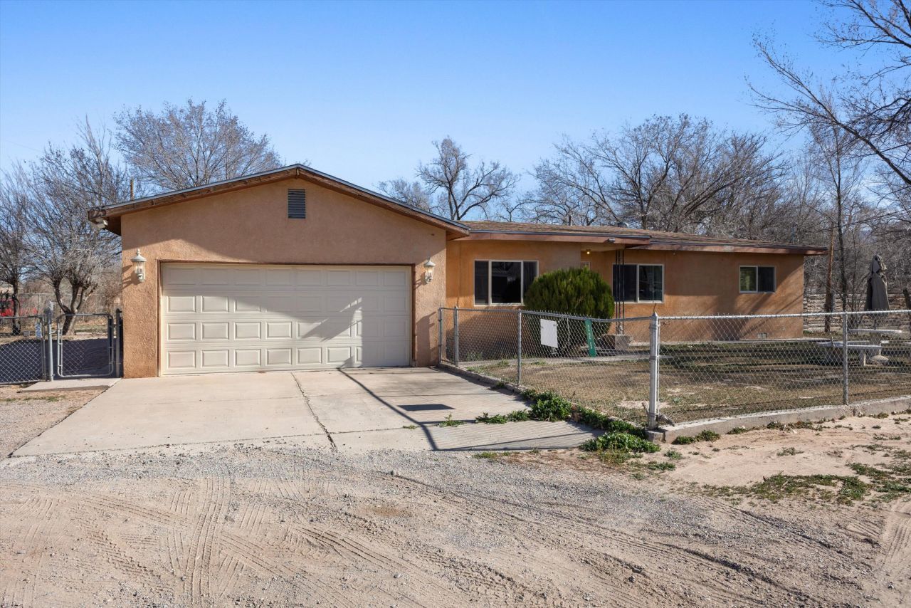 225 Mockingbird Lane, Corrales, NM 87048 Main Photo