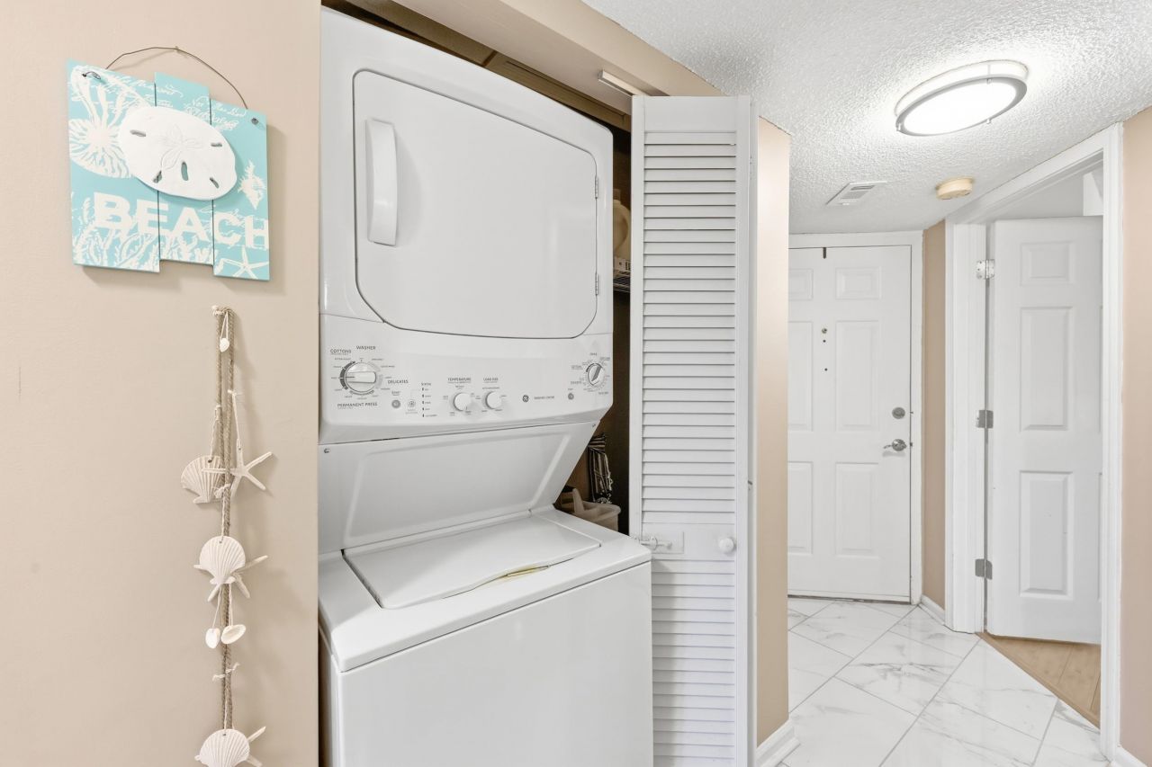 1100 Possum Trot Dr.  Photo 7