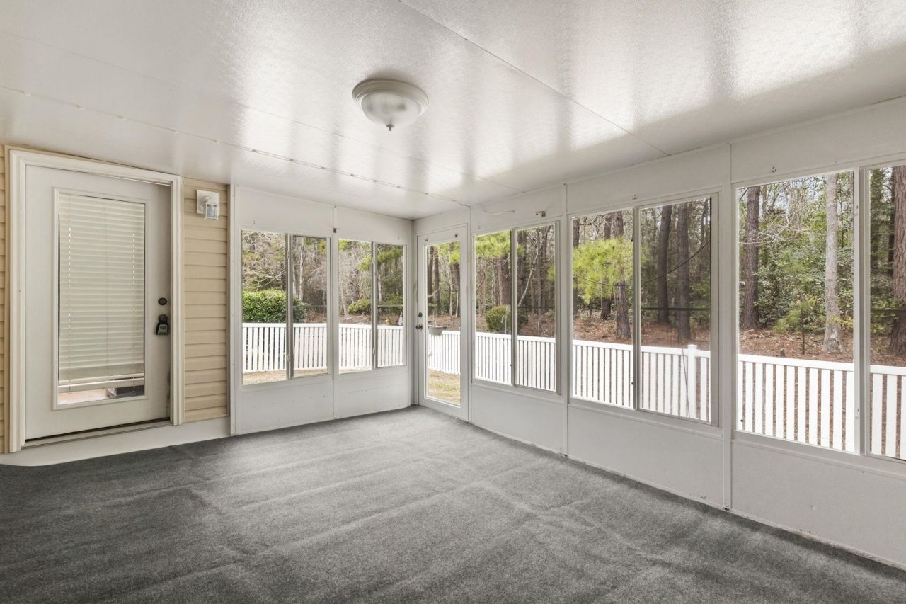 155 Retreat Pl.  Photo 23