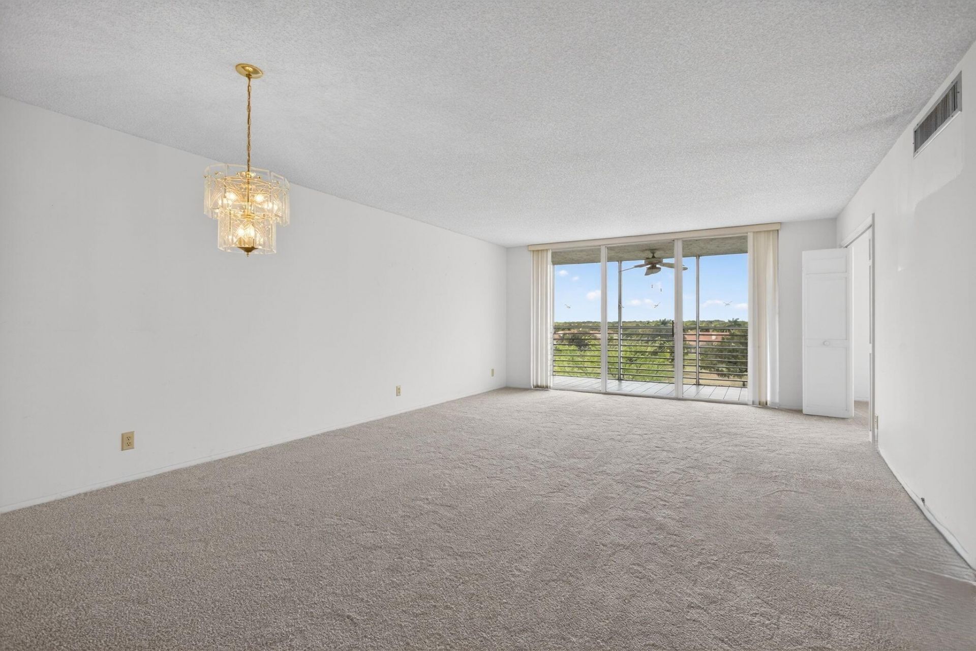 3507 Oaks Way, Unit 501, Pompano Beach, FL 33069 Photo