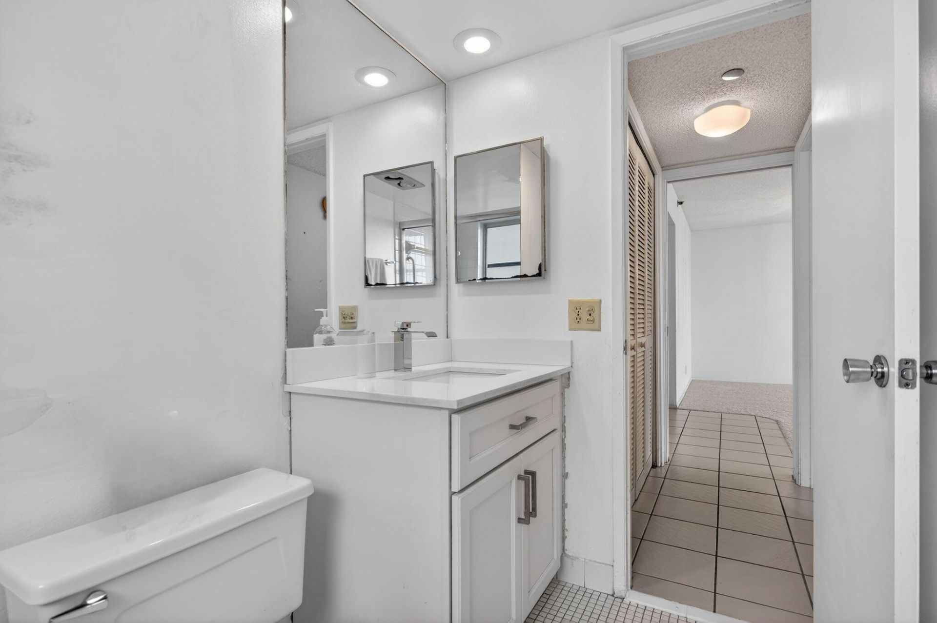 3507 Oaks Way, Unit 501, Pompano Beach, FL 33069 Photo