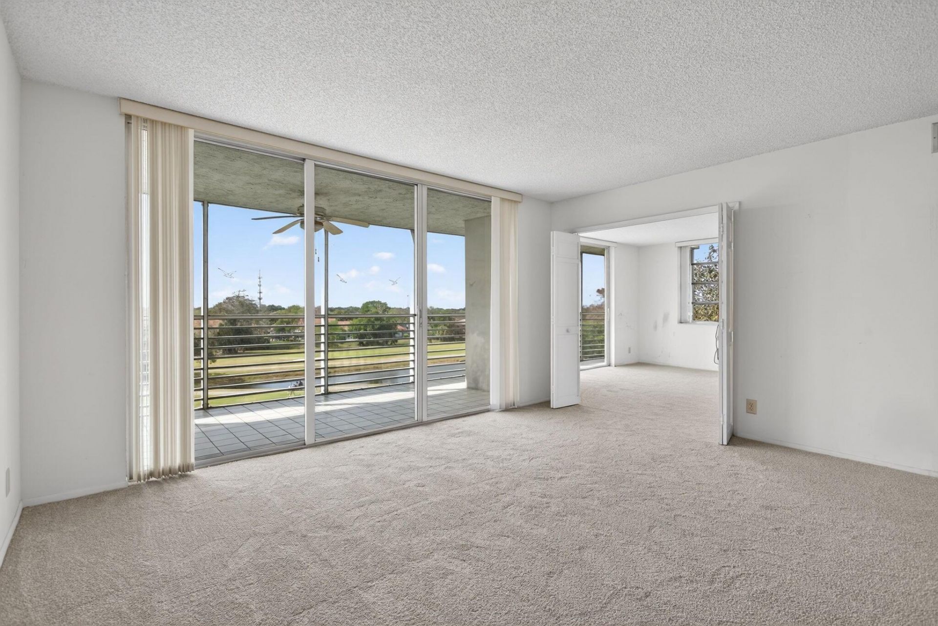 3507 Oaks Way, Unit 501, Pompano Beach, FL 33069 Photo
