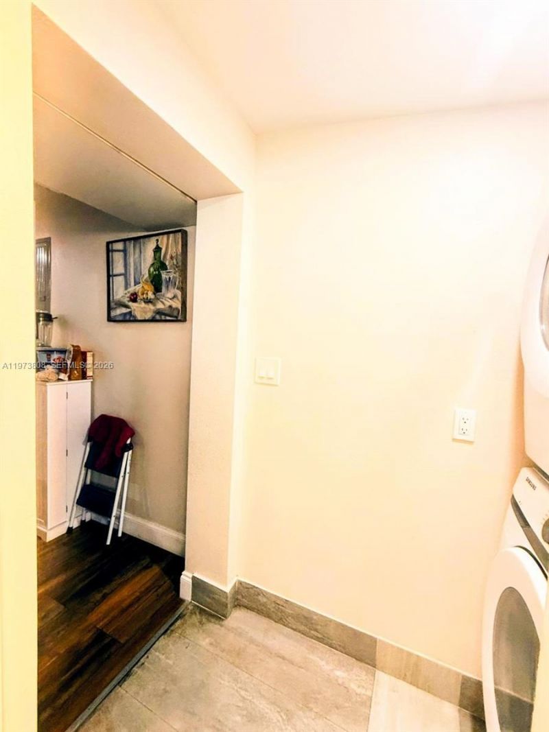 2281 NW 81st Ter , Miami, FL 33147 Photo