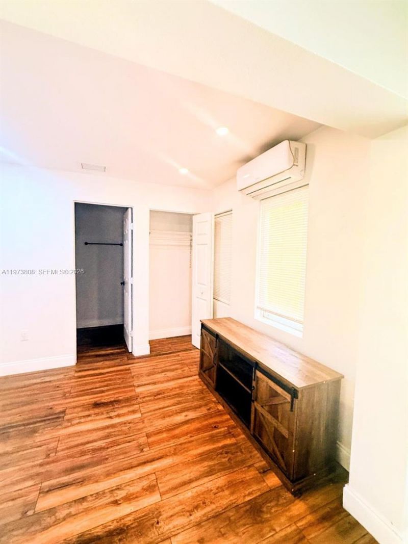 2281 NW 81st Ter , Miami, FL 33147 Photo