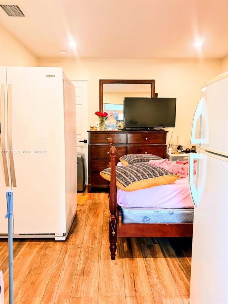 2281 NW 81st Ter , Miami, FL 33147 Photo