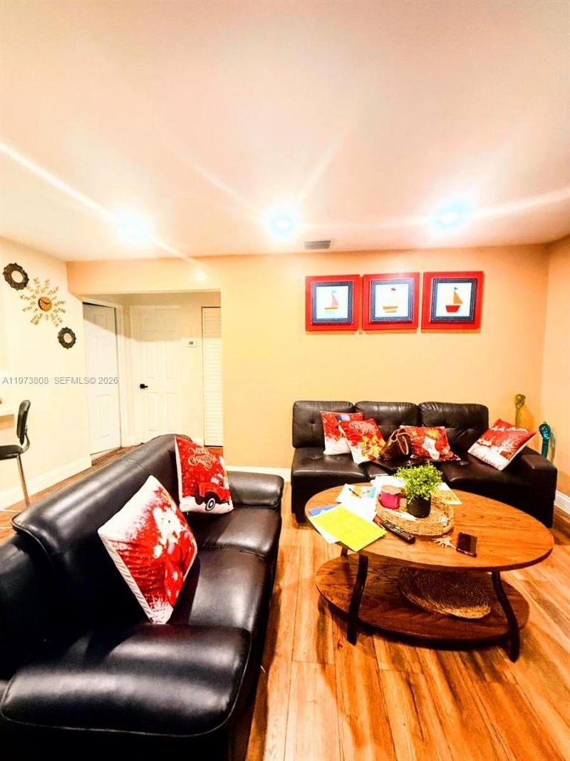 2281 NW 81st Ter , Miami, FL 33147 Photo