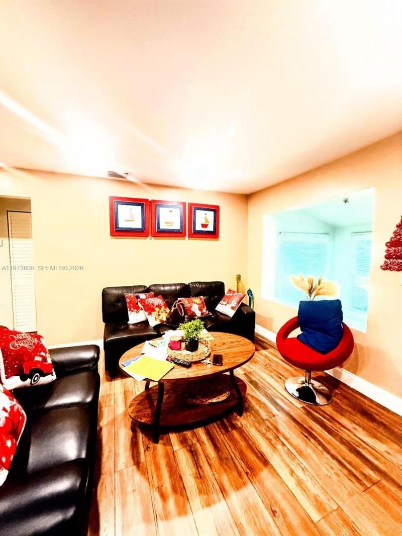 2281 NW 81st Ter , Miami, FL 33147 Photo